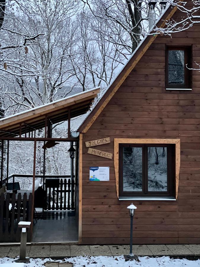 Apartmán Toelgyes Menedek Noszvaj Exteriér fotografie