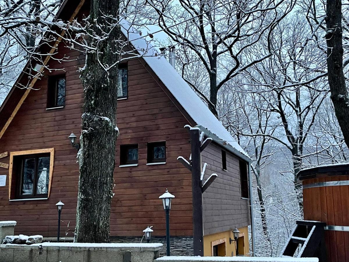 Apartmán Toelgyes Menedek Noszvaj Exteriér fotografie